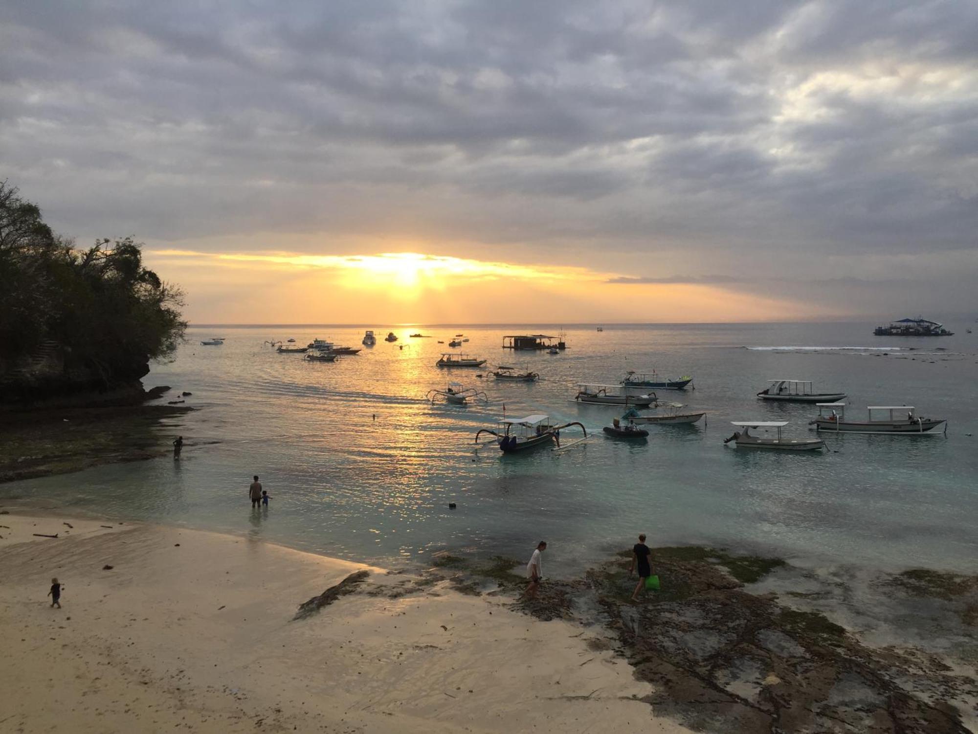 Maha Di Nusa Lembongan エクステリア 写真